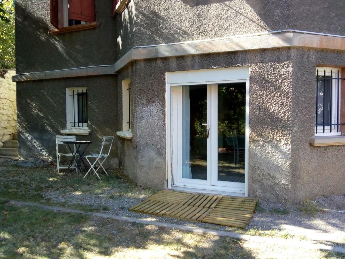 شقة 7 Rue Du Docteur Paul Jouve ديني-ليه-بان المظهر الخارجي الصورة